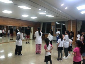 プロダンサーが教える、初心者OKのダンスレッスン『SAORI&Junpeiワークショップ』