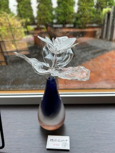 守屋由紀ガラス展「ちょっとユニークなガラス細工」