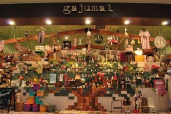 gajumal　(ガジュマル)