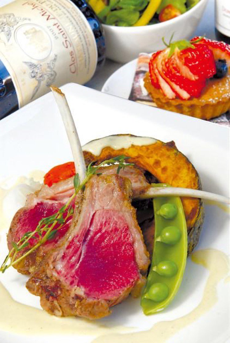 Wine Cafe Veraison ワインカフェヴェレゾン 東川町 カフェ 喫茶 ライナーウェブ Wine Cafe Veraison ワインカフェヴェレゾン 東川町 カフェ 喫茶 ライナーウェブ