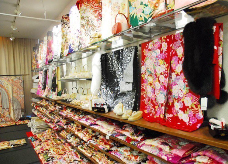 いつ和 旭川駅前店 旭川市宮下通 和服 ライナーウェブ