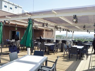 マルウンホール
