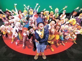 クラウンファミリープレジャーＢ