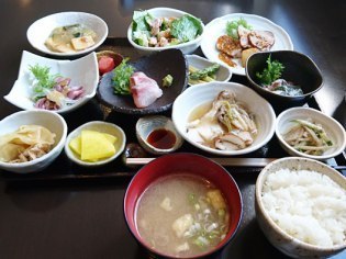 無々いろ