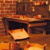 レザークラフト　メディスン