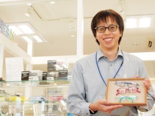 メガネのシオジリ パワーズ店