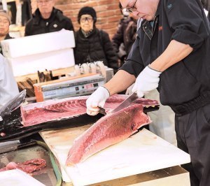 丸由今津フィール旭川店