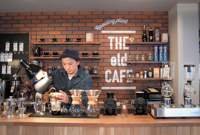 THE old CAFE>