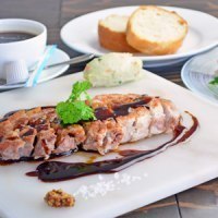 ぶたバル すぎもとキッチン