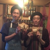 ウェンズディカフェ＆ベイク/ナーラックアジアンスープスタンド