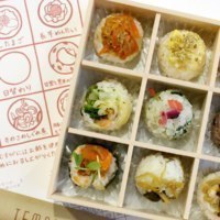 手まりお結び TEMARI