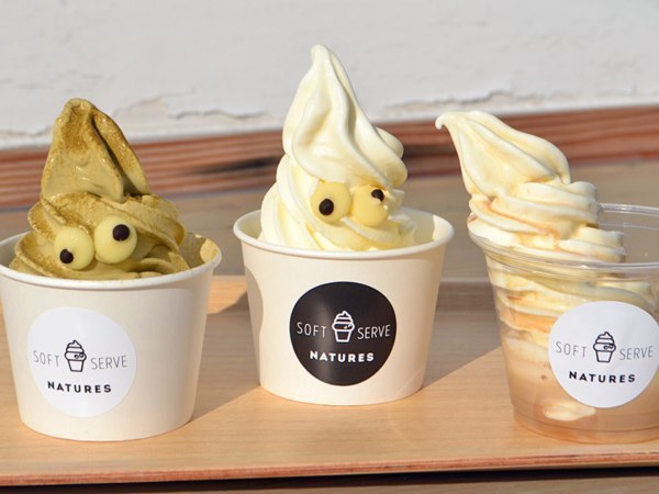 ソフトクリーム各種 - NATURES SOFT-SERVE(ネイチャーズ ソフトサーブ