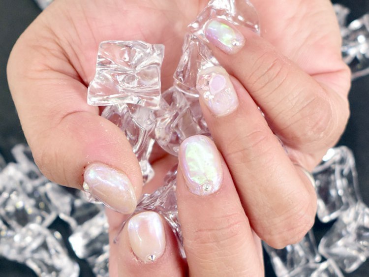 うるつやの透明感 春イチオシの氷ネイル Lian Nail 旭川 道北のニュース ライナーウェブ うるつやの透明感 春イチオシの氷ネイル Lian Nail 旭川 道北のニュース ライナーウェブ