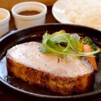 ぶたバルすぎもとキッチン