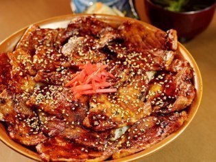 豚丼 大手門