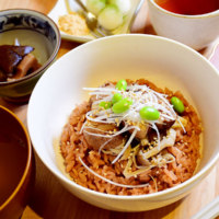 日本茶CAFE/和風居酒屋 WHIZ(ウィズ)