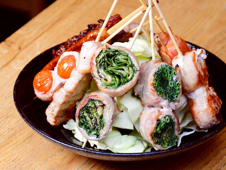 野菜巻き串 - 炭火野菜巻き串と餃子 博多うずまき 旭川店 / 旭川・道北