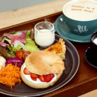 cafe BEE