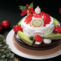 毎年人気NO.1！2つのケーキを一台に